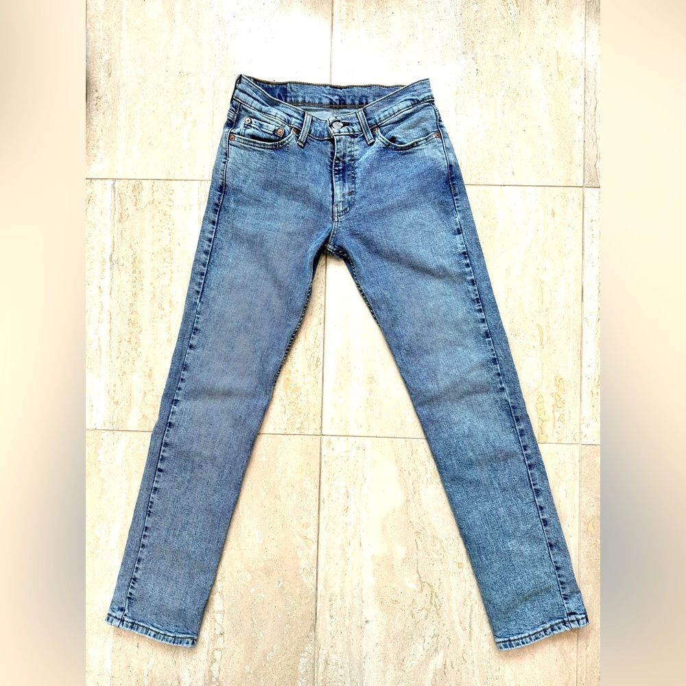 Levi’s 511 Medium Wash Jeans, Size 29x32, Excellent Condition